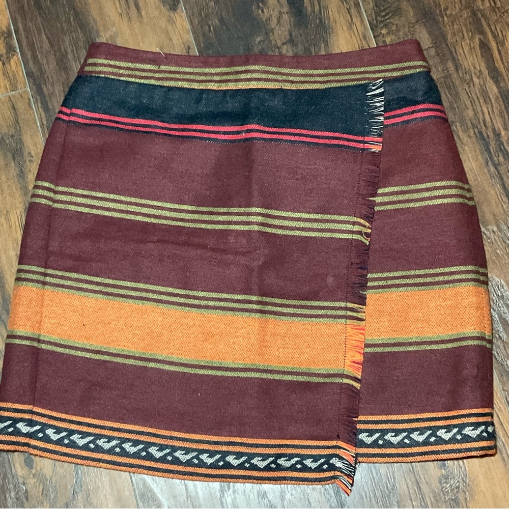 LOFT, Women Mini Skirt, Sz: 6, Lined, Flannel. Boho Style. Zipper on back